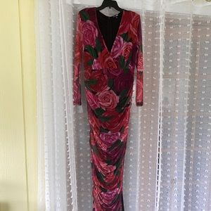 Gorgeous ruched floral maxi dress